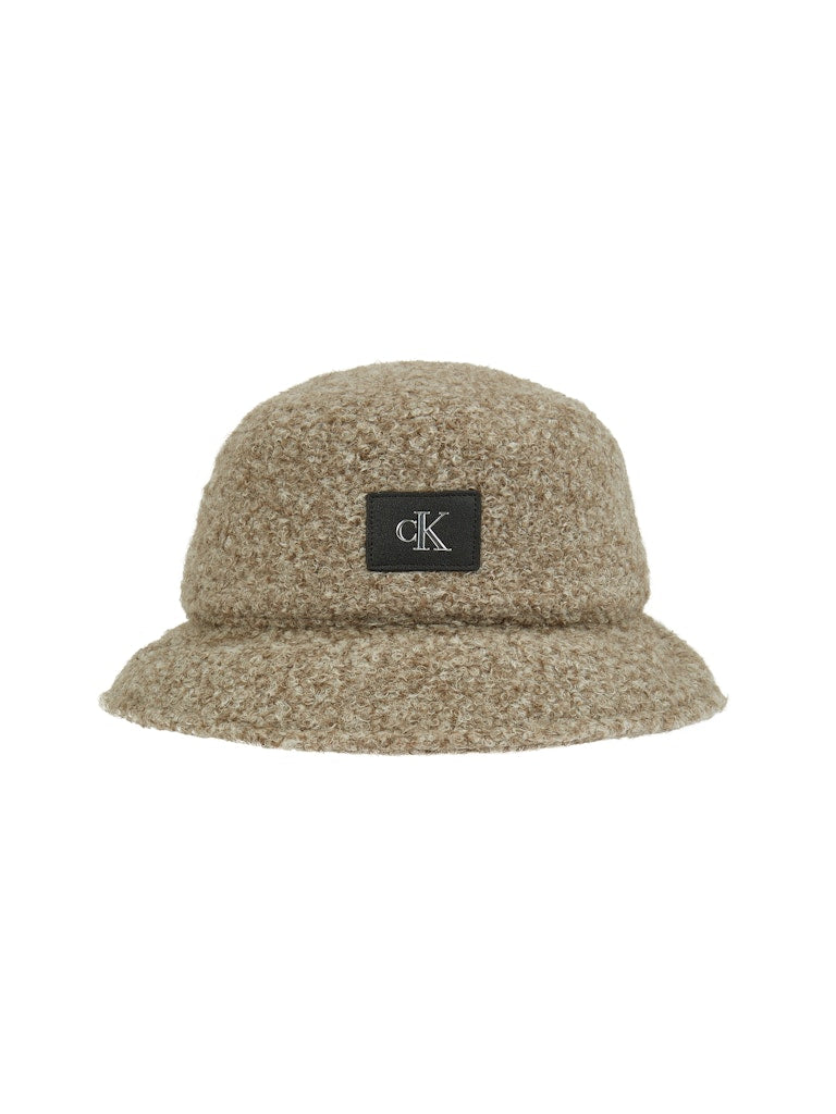 calvin-klein-accessories-naisten-hattu-boucle-bucket-hat-vaalea-beige-1
