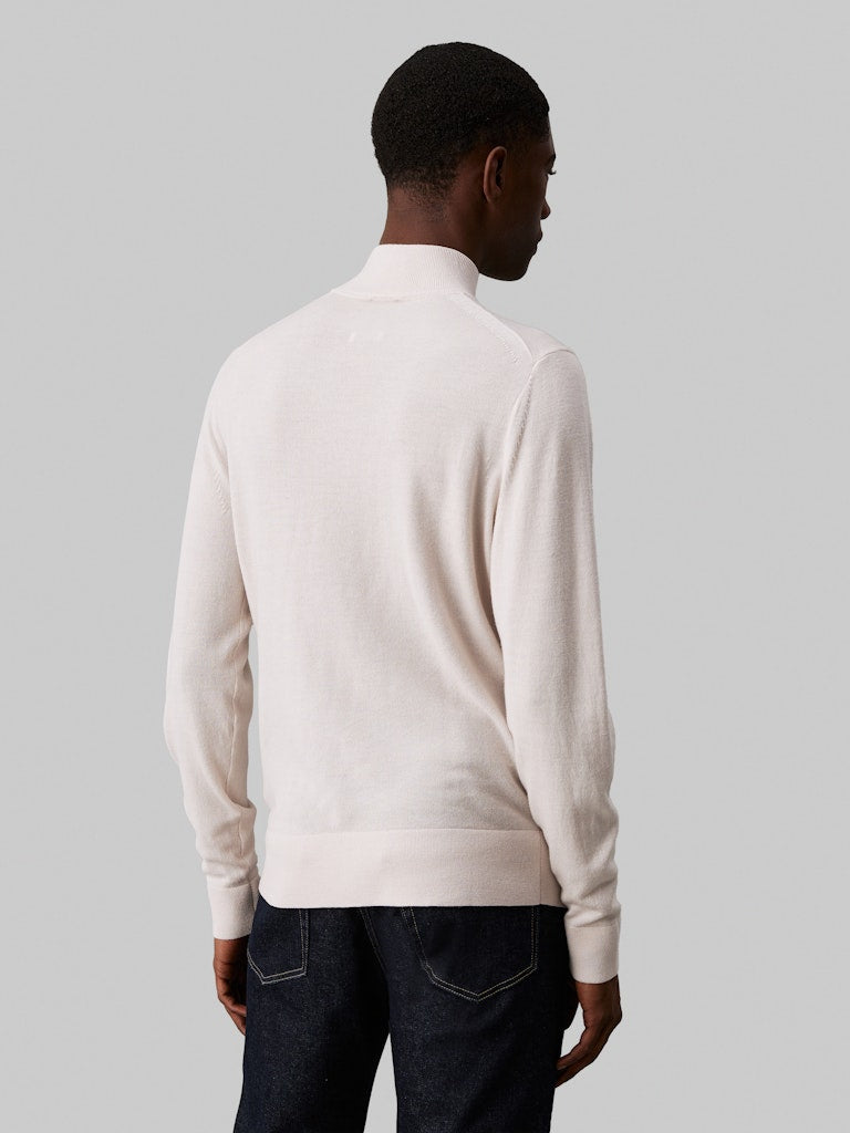 calvin-klein-jeans-miesten-neulepusero-merino-rws-mock-neck-sweate-luonnonvalkoinen-2