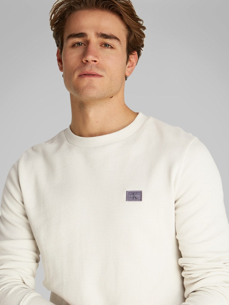 calvin-klein-jeans-miesten-paita-woven-tap-waffle-ls-tee-beige-5