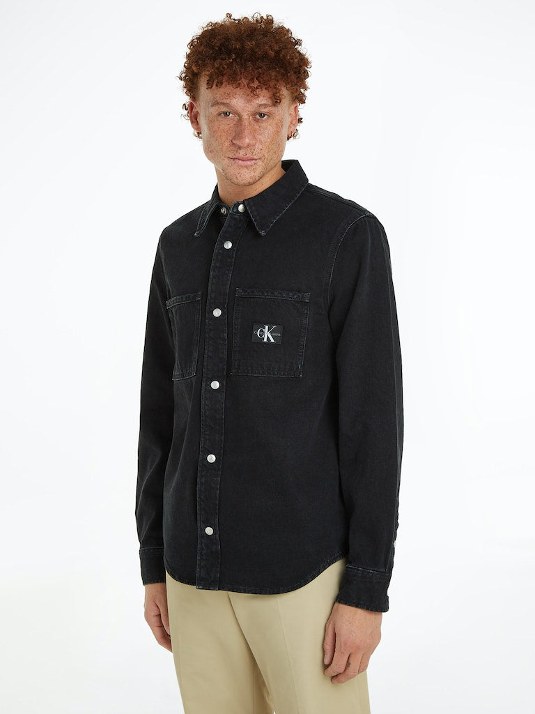 calvin-klein-jeans-miesten-paitatakki-regular-linear-shirt-hiilenmusta-1
