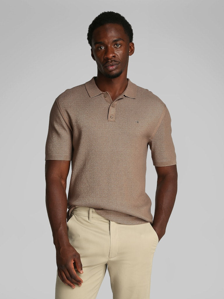 calvin-klein-jeans-miesten-pikeepaita-beige-1
