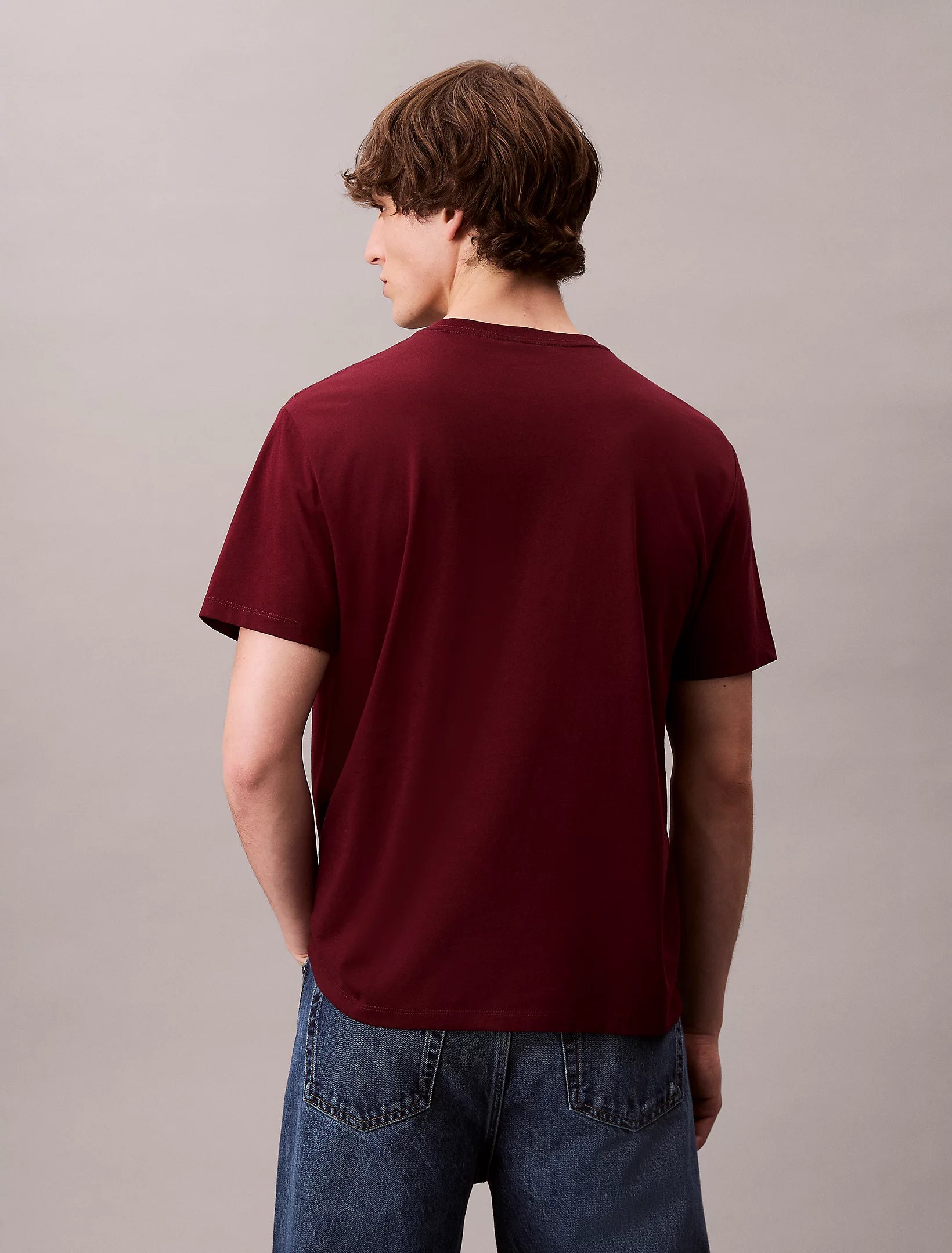 calvin-klein-jeans-miesten-t-paita-ss-hero-monologo-te-viininpunainen-2