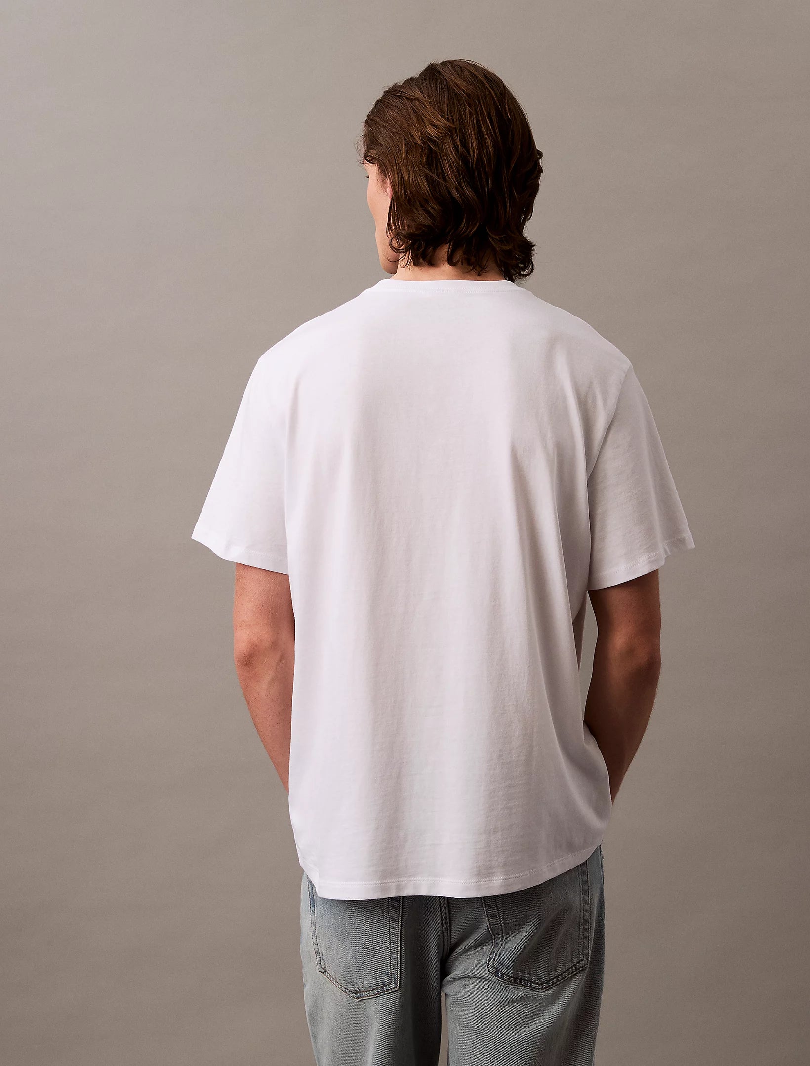 calvin-klein-jeans-miesten-t-paita-ss-hero-monologo-tee-valkoinen-2
