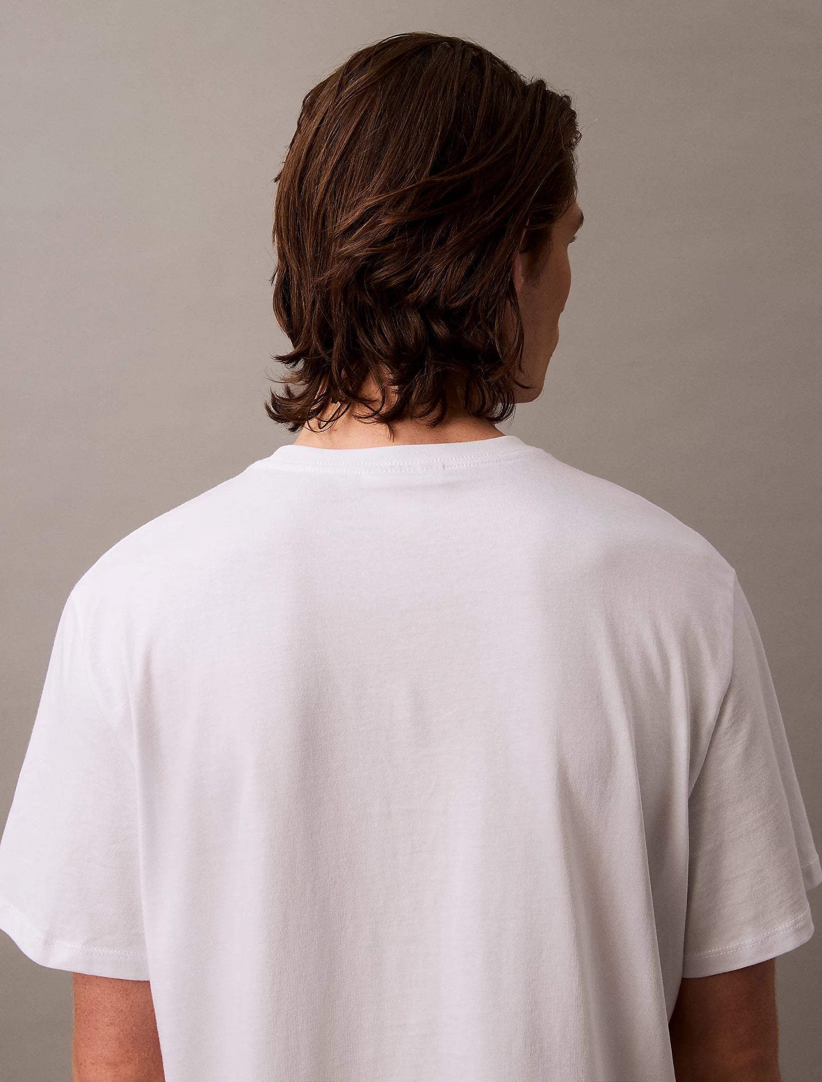 calvin-klein-jeans-miesten-t-paita-ss-hero-monologo-tee-valkoinen-4
