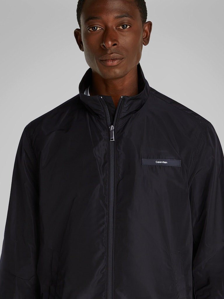 calvin-klein-jeans-miesten-takki-essential-nylon-blouson-musta-4