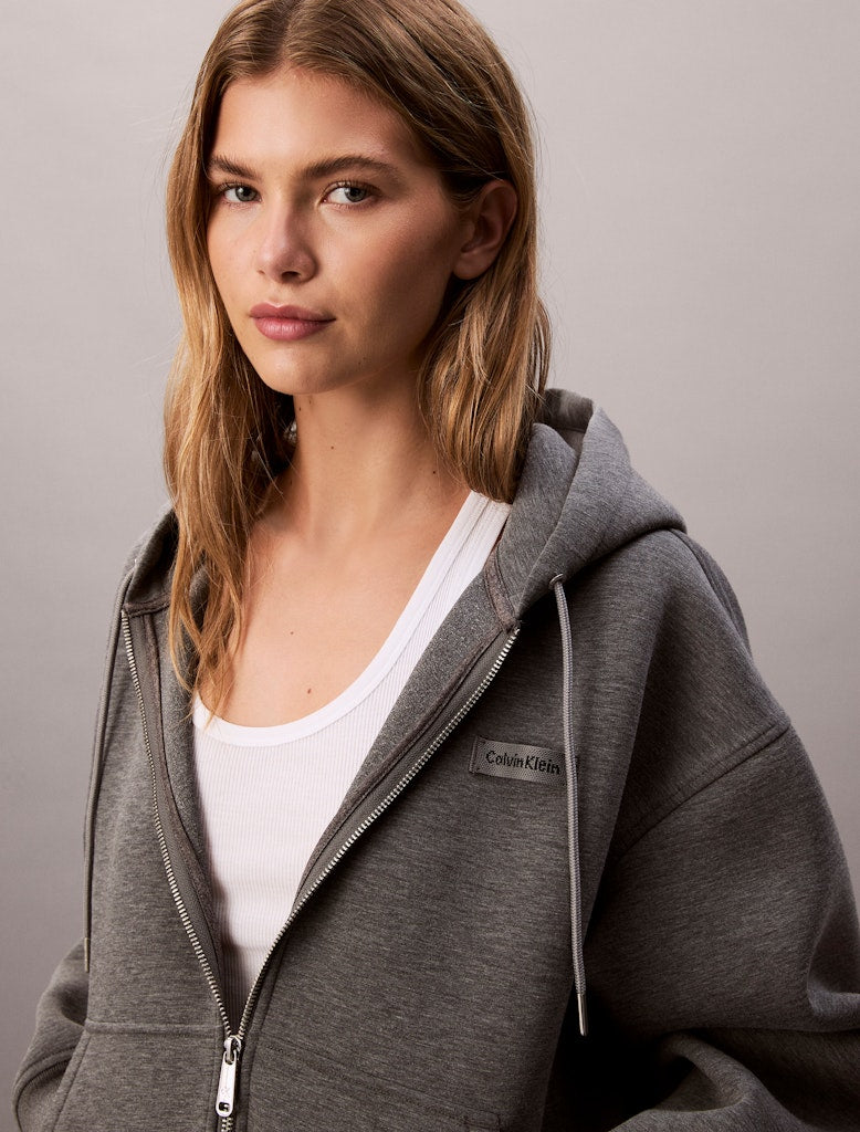 calvin-klein-jeans-naisten-huppari-ls-scuba-hoodie-vaaleanharmaa-3
