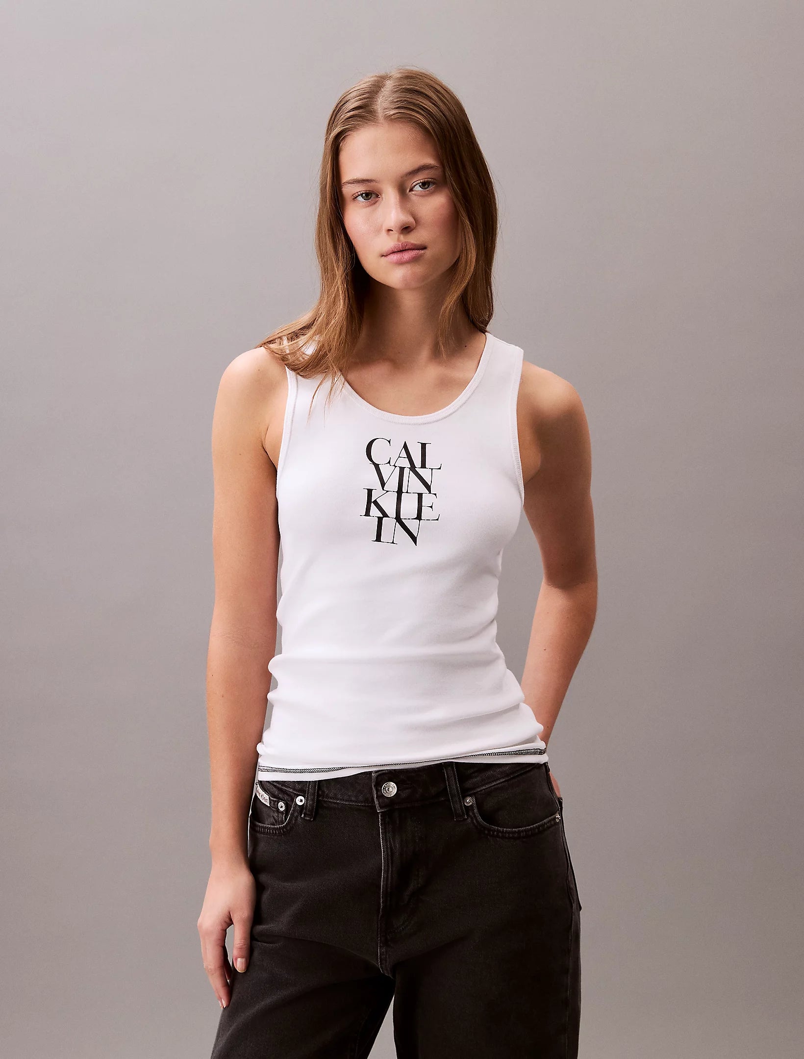 calvin-klein-jeans-naisten-tank-top-sl-cotton-rib-solid-tank-valkoinen-1