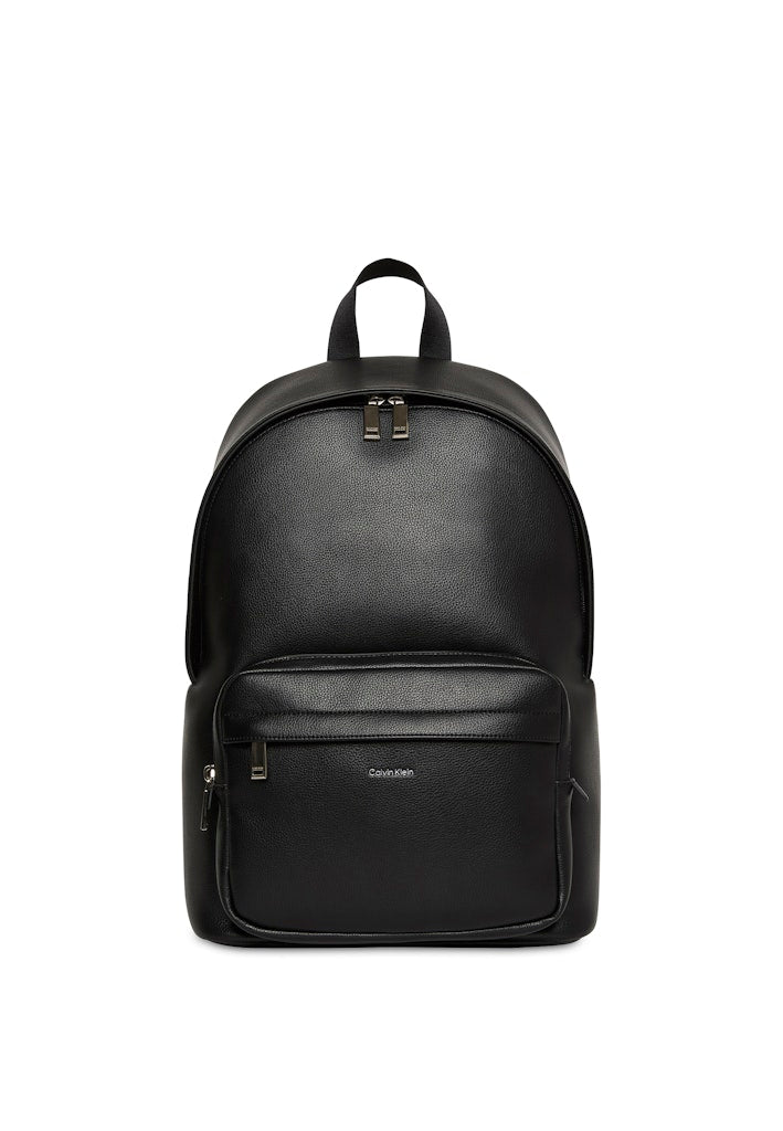 calvin-klein-jeans-reppu-raised-round-backpack-musta-1