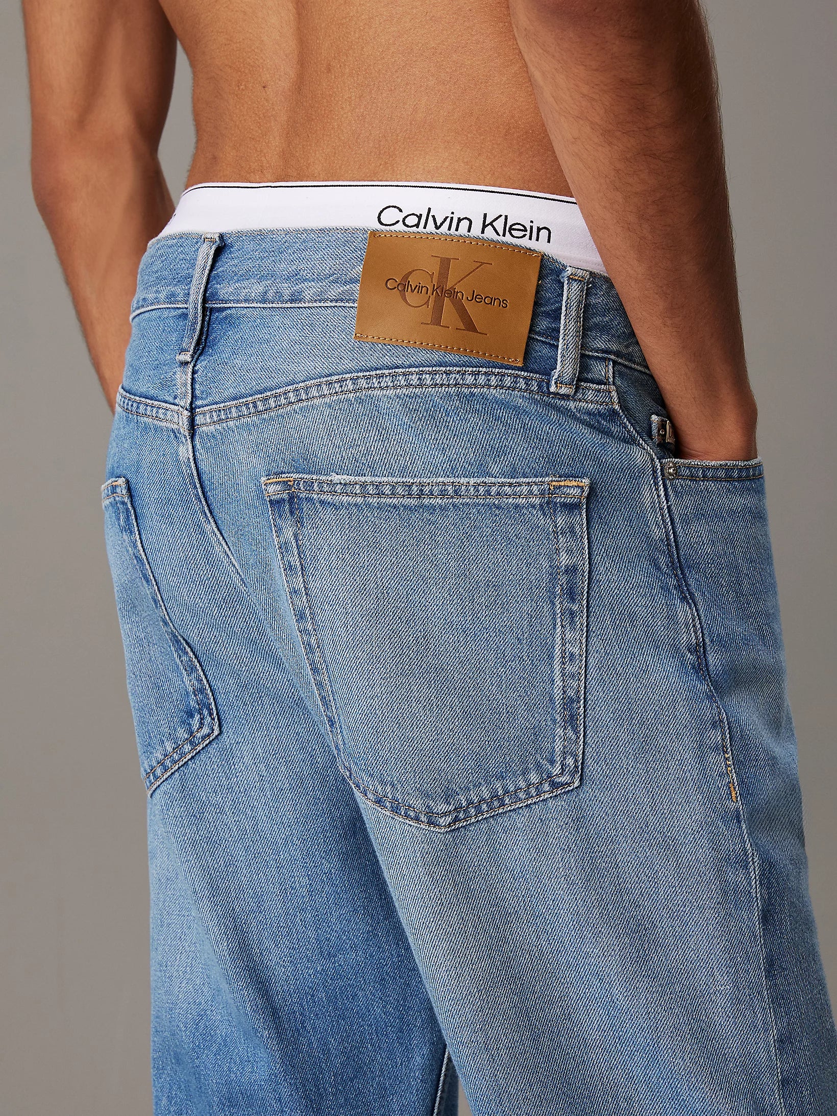 calvin-klein-miesten-farkut-standard-straight-indigo-3
