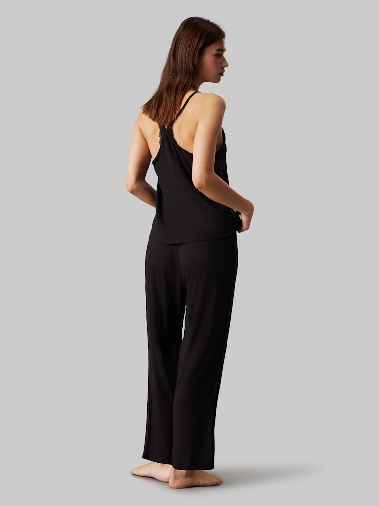 calvin-klein-naisten-alustoppi-ck-camisole-top-modal-musta-2