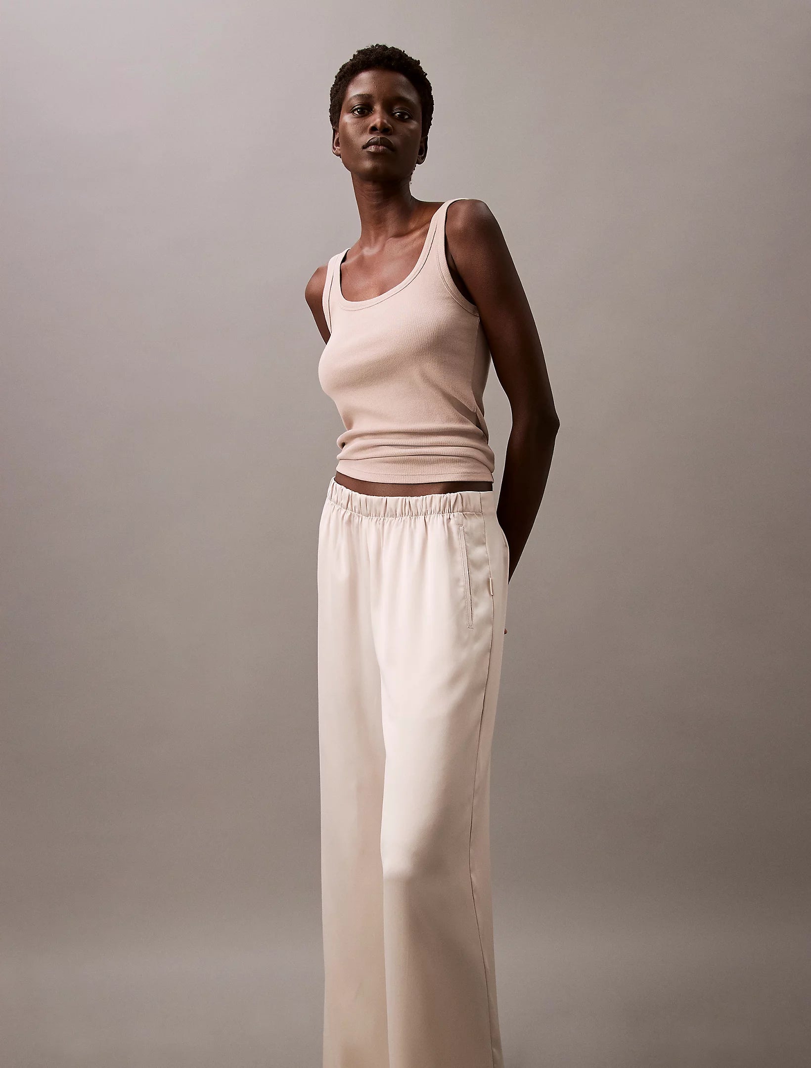 calvin-klein-naisten-pyjamahousut-ck-pant-kitti-3