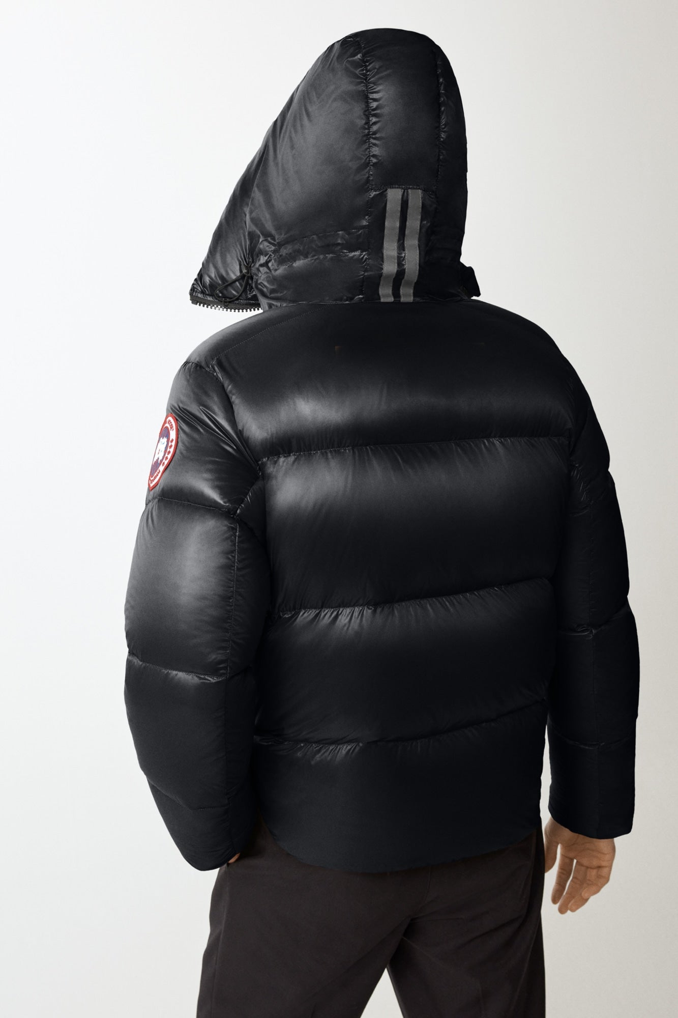 canada-goose-miesten-untuvatakki-crofton-puffer-ttt-musta-4