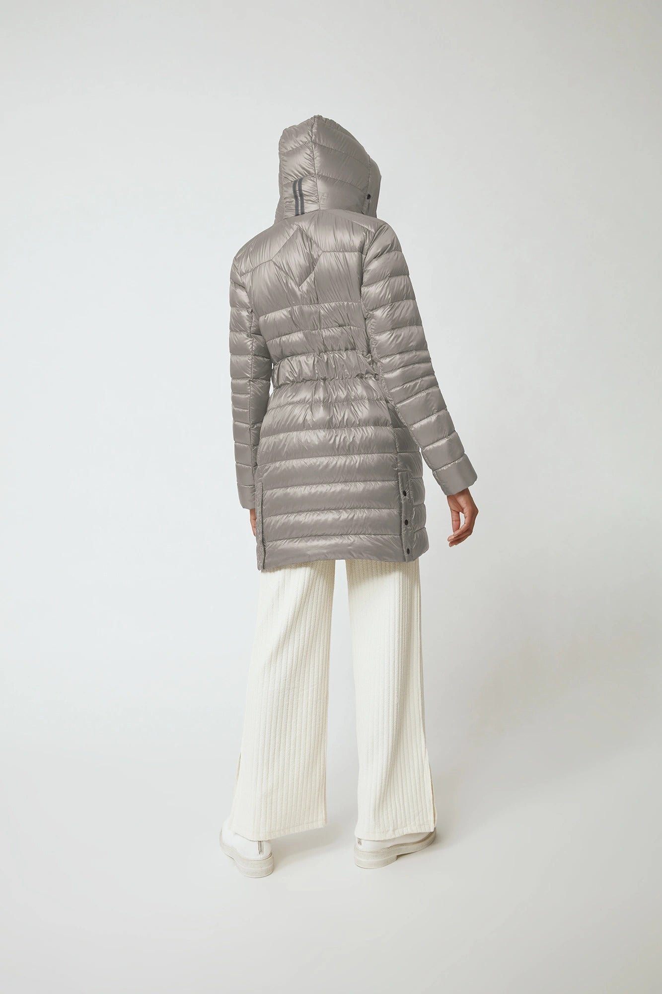 canada-goose-naisten-takki-cypress-hooded-jacket-kitti-2