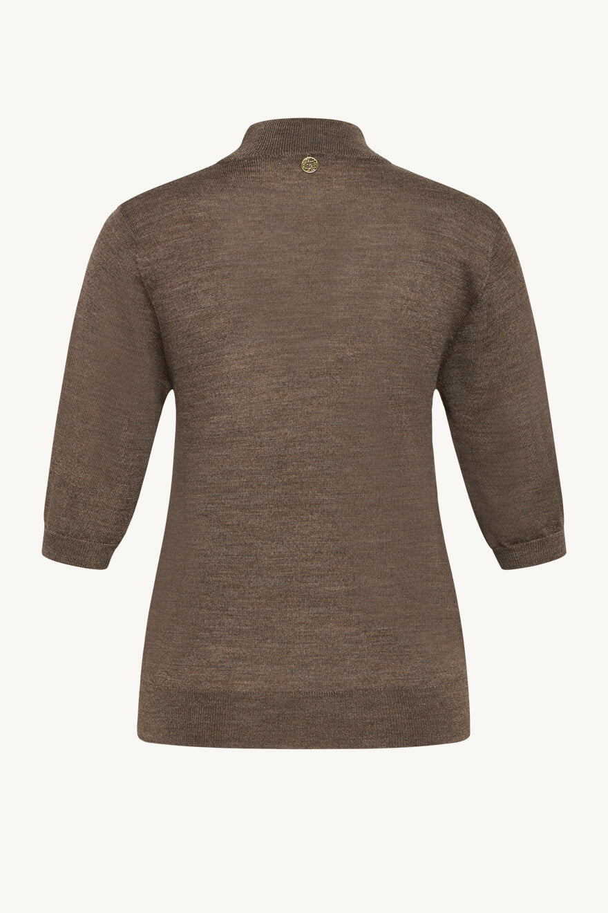 claire-naisten-neule-prana-knit-ruskeanharmaa-2