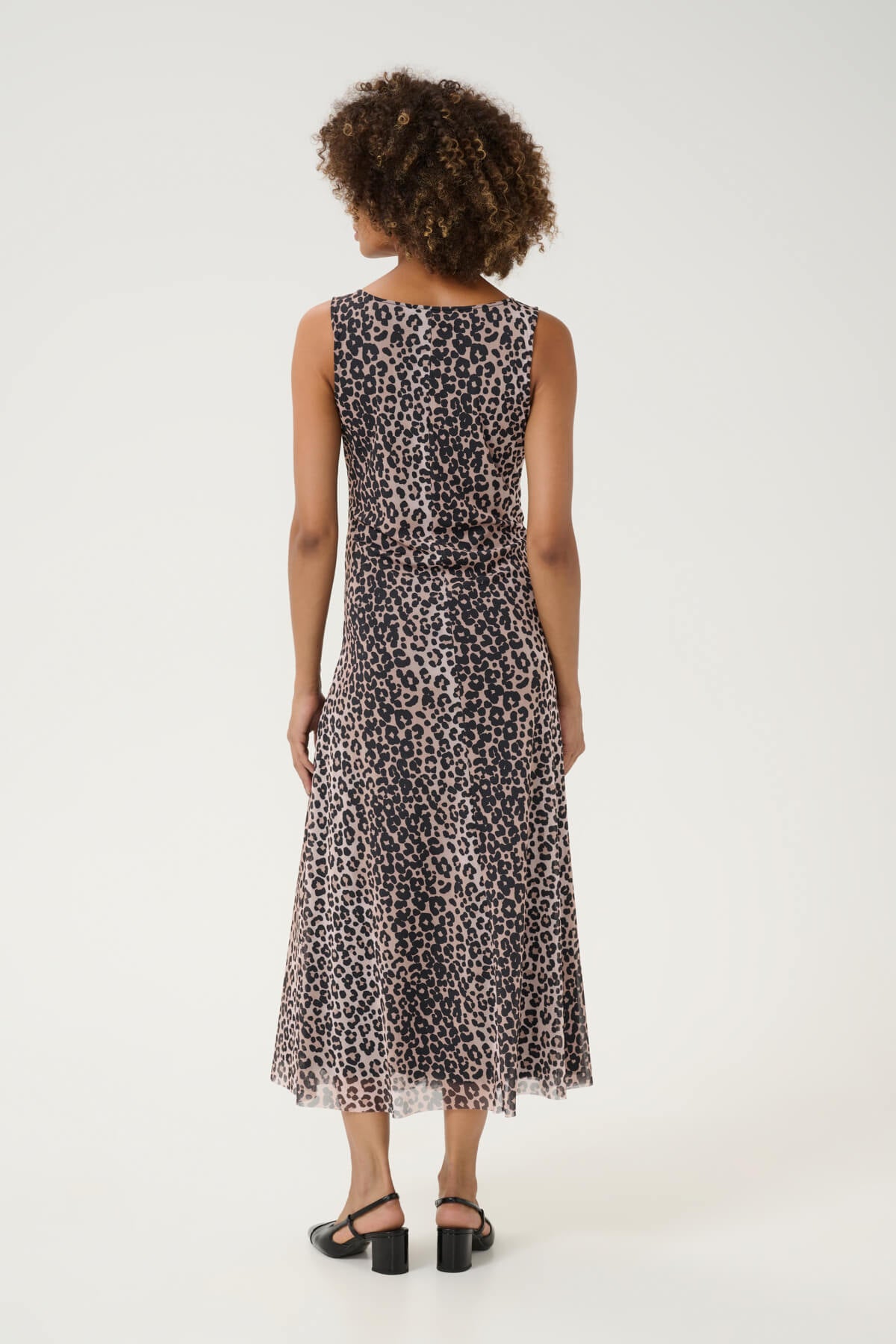 culture-naisten-mekko-cuattie-melida-loose-dress-leopard-2