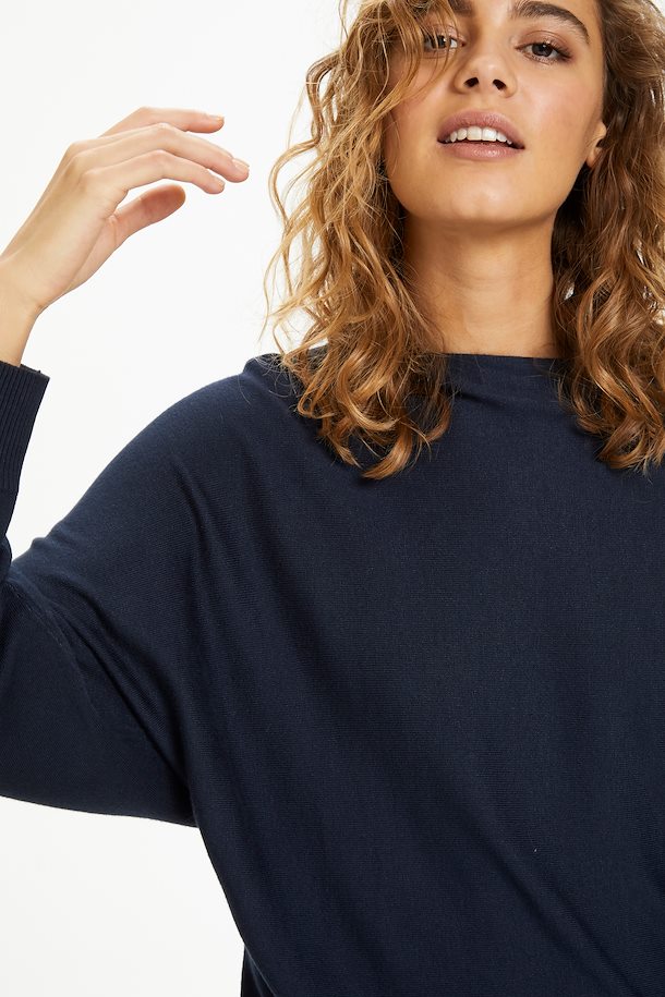 culture-naisten-neule-annemarie-batwing-jumper-tummansininen-2