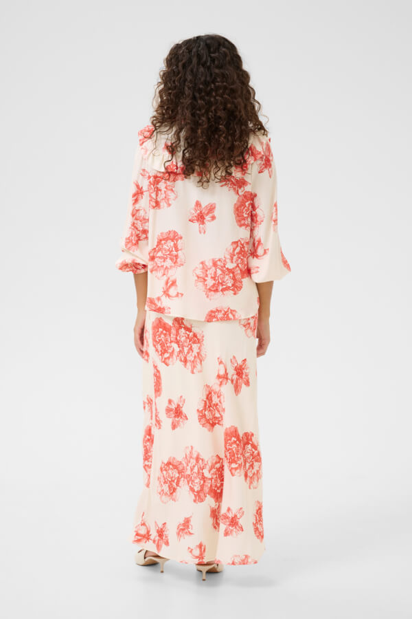 culture-naisten-pusero-cualexa-shirt-white-redflower-2