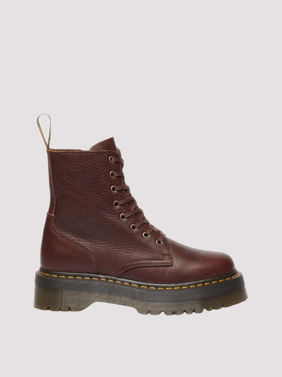 dr-martens-naisten-maiharit-jadon-8-eye-boot-tummanruskea-2