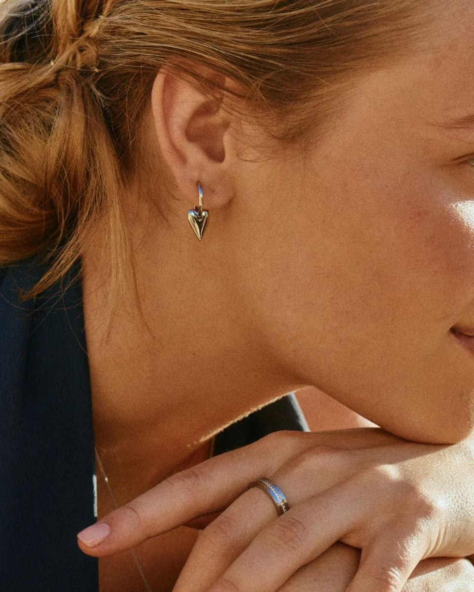 Edblad korvakorut, AMORE HOOPS S STEEL Hopeanharmaa