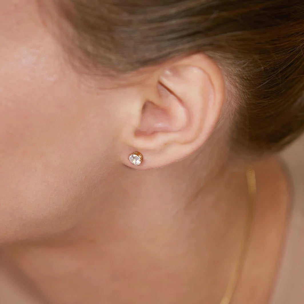 Edblad korvakorut, CROWN STUDS GOLD Kullankeltainen