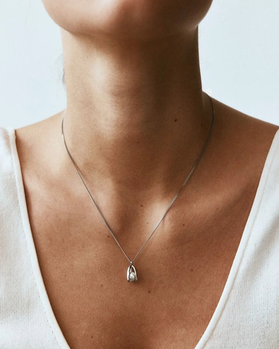 Edblad naisten kaulakorut Moonrave Necklace L, Silver