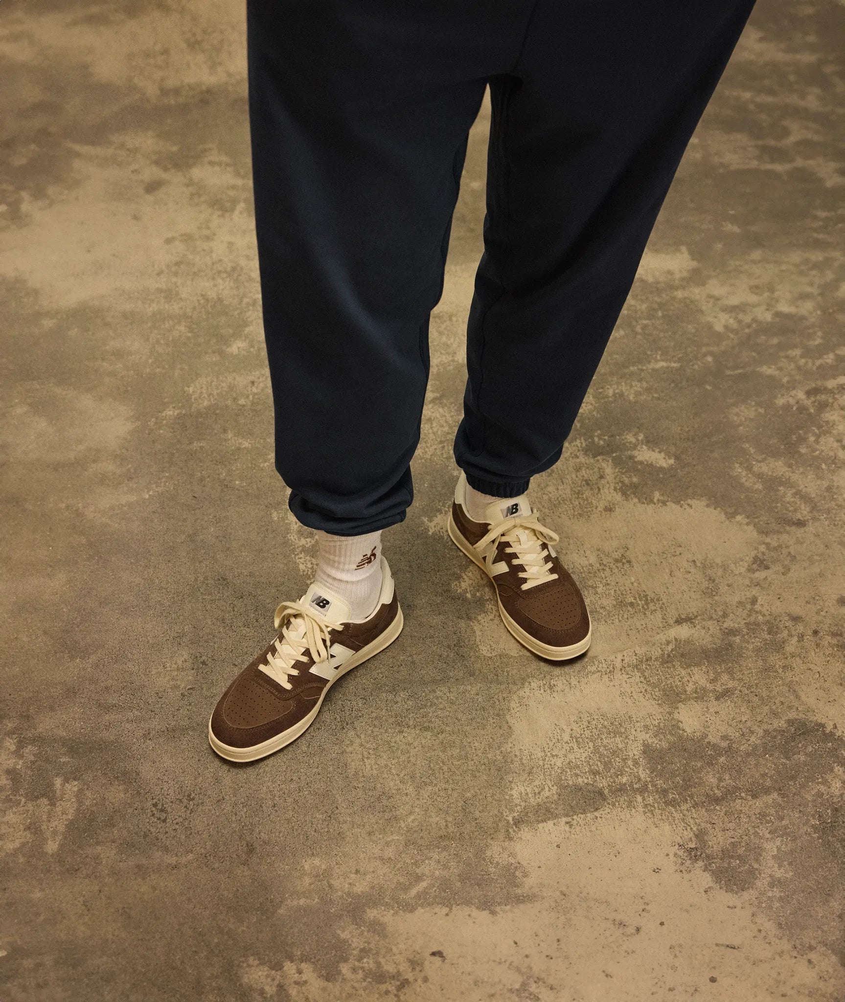 New Balance miesten tennarit M5002 Sneaker, keskiruskea