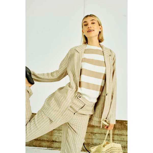 freequent-naisten-bleiseri-lavega-jacket-raidallinen-beige-4