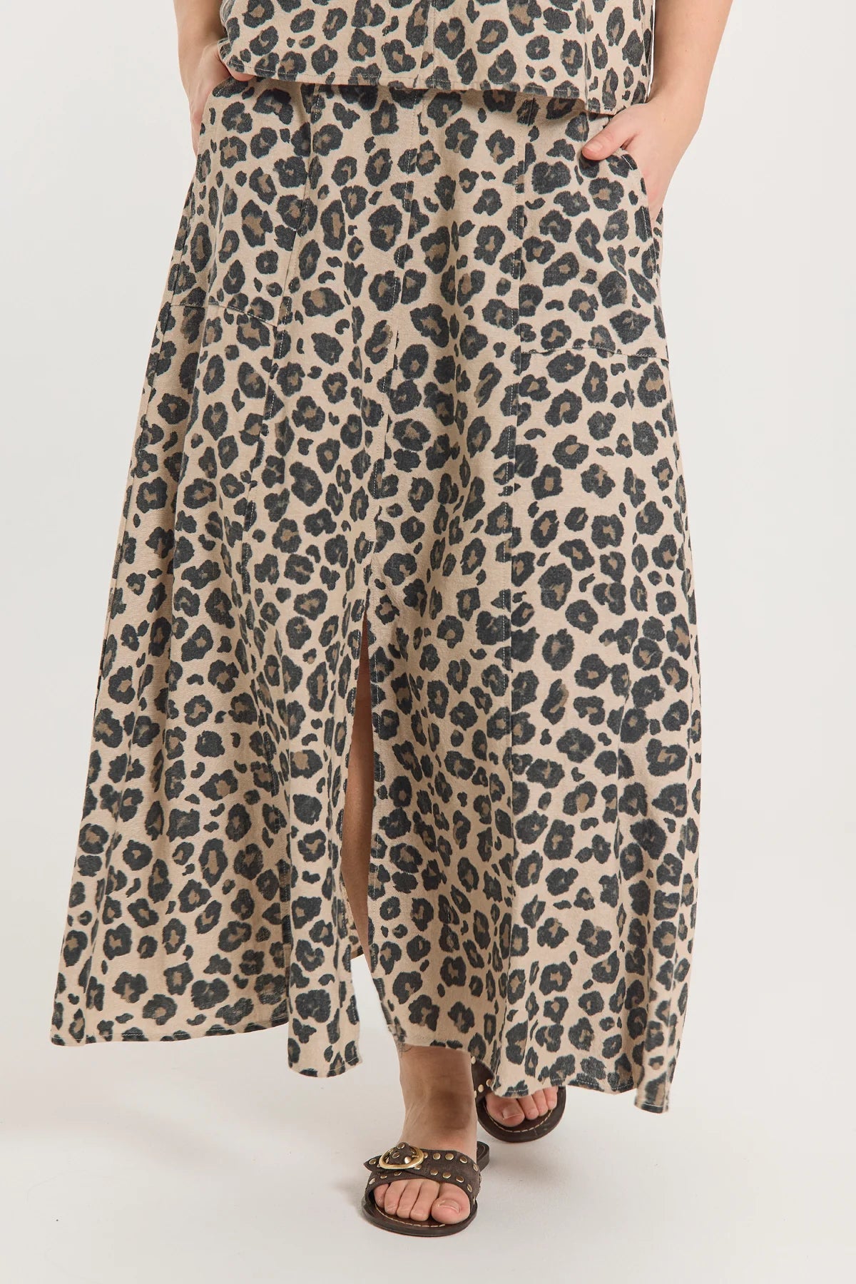 freequent-naisten-hame-lavisco-skirt-ruskea-kuosi-4
