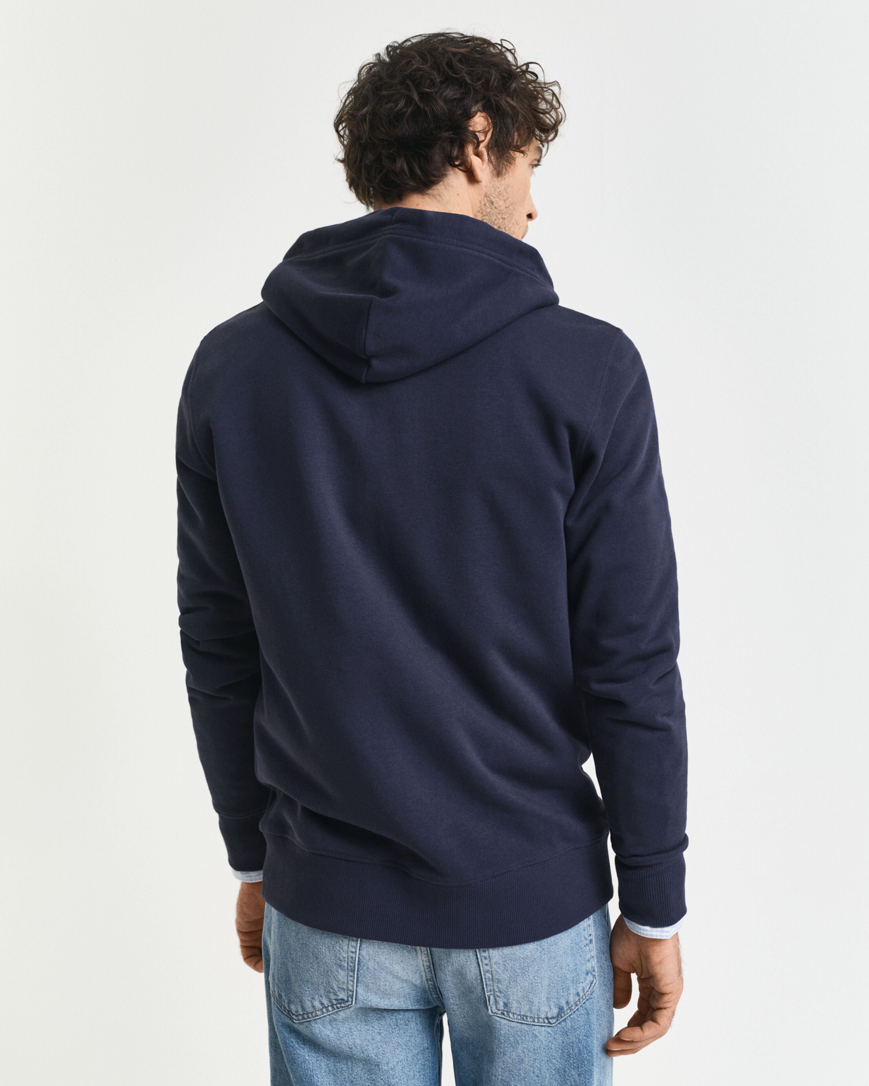 gant-miesten-huppari-shield-full-zip-hoodie-tummansininen-2