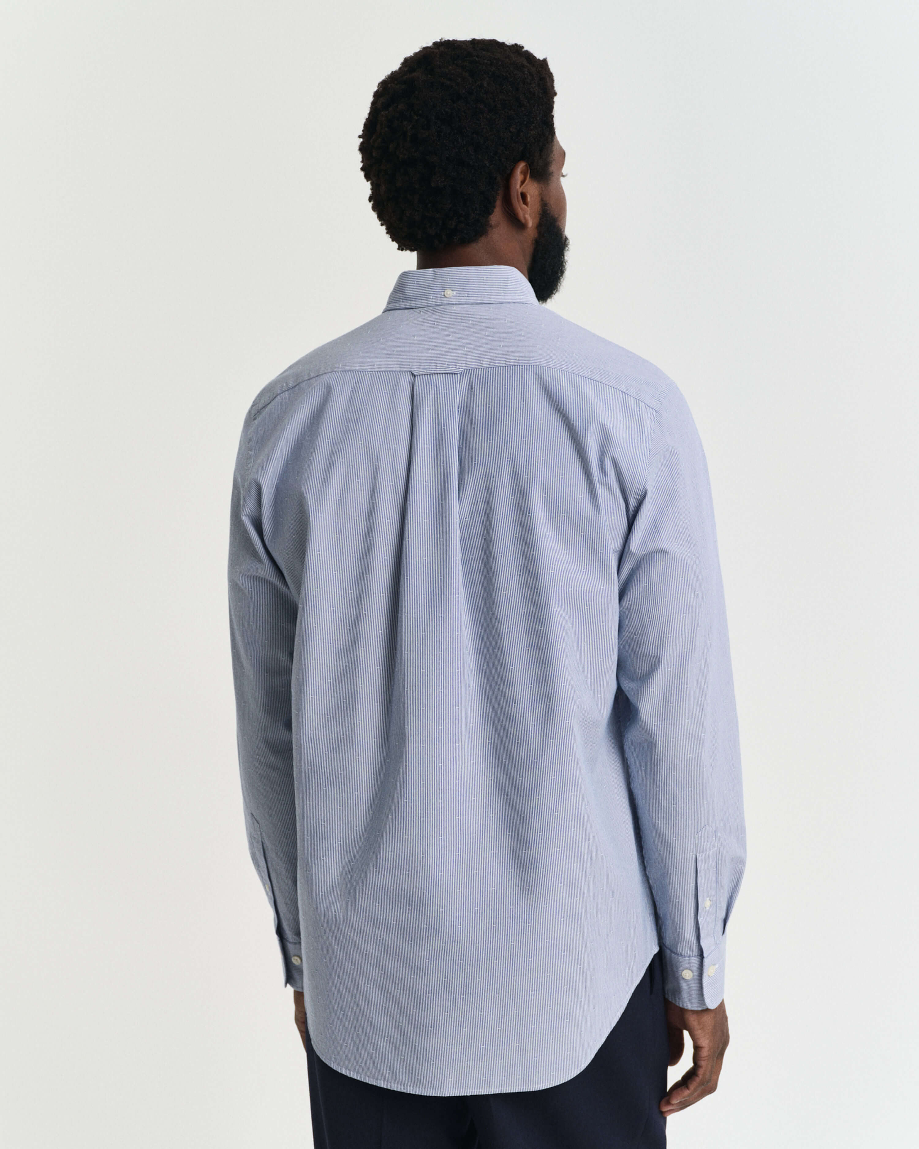 gant-miesten-kauluspaita-reg-dobby-dot-stripe-shirt-raidallinen-sininen-2