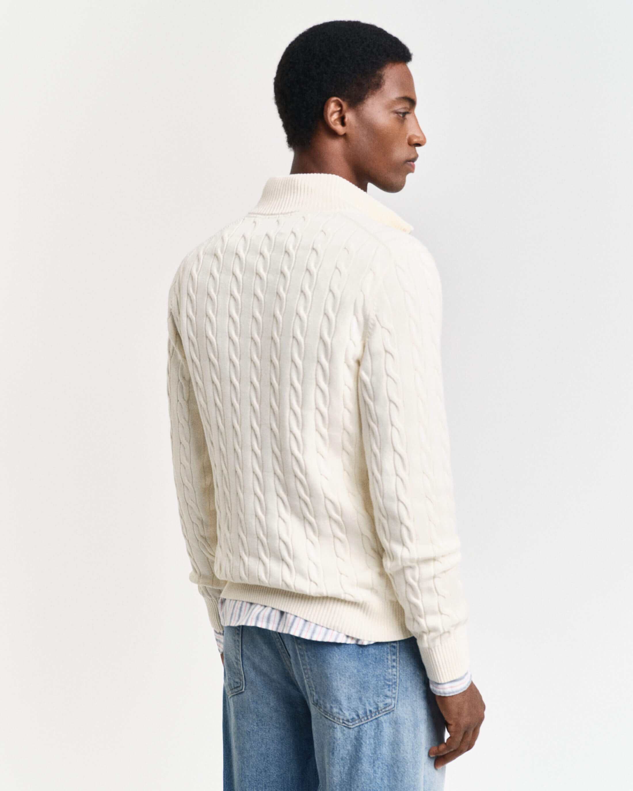 gant-miesten-neule-cotton-cable-half-zip-luonnonvalkoinen-2