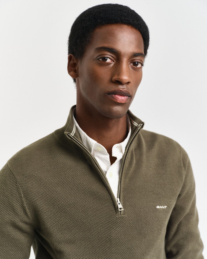 gant-miesten-neule-cotton-pique-half-zip-tummanvihrea-4