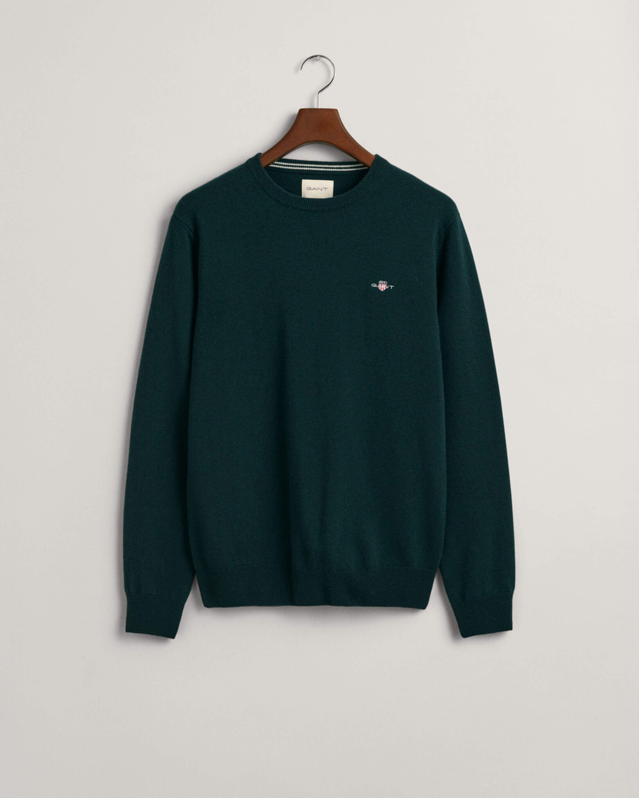gant-miesten-neulepaita-superfine-lambswool-c-neck-armeijanvihrea-3
