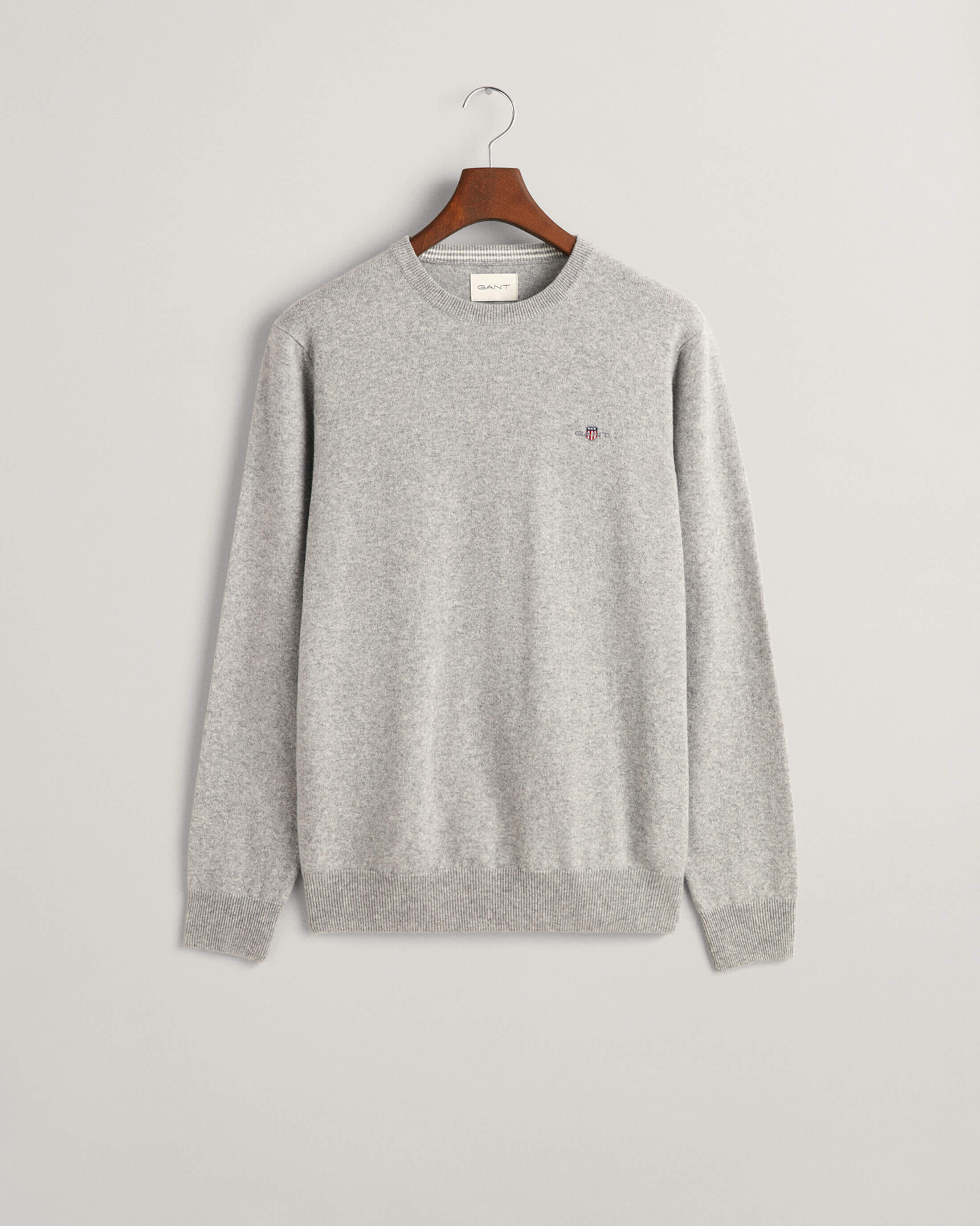 gant-miesten-neulepaita-superfine-lambswool-c-neck-keskiharmaa-3
