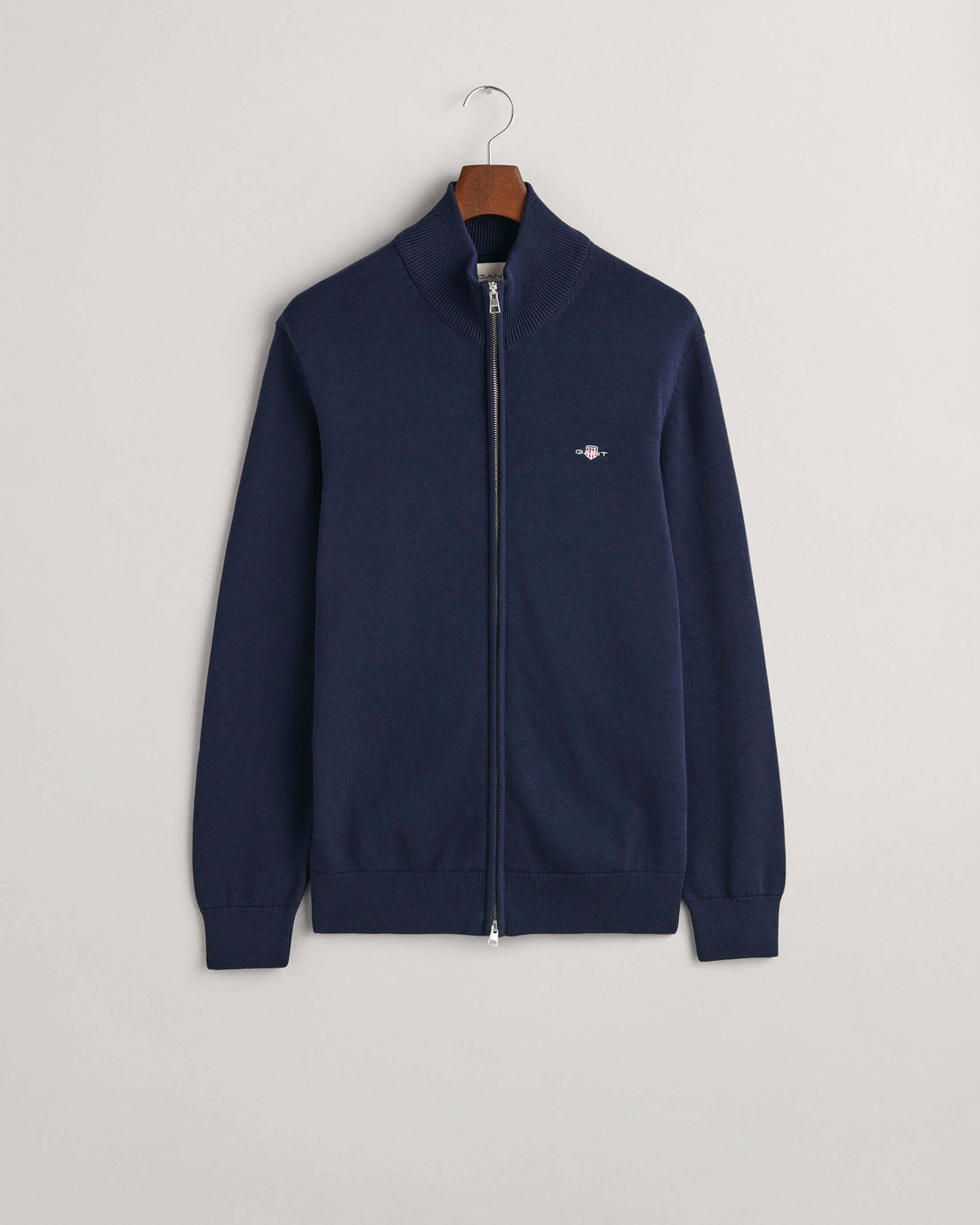 gant-miesten-neuletakki-k-casual-cotton-zip-cardigan-tummansininen-3