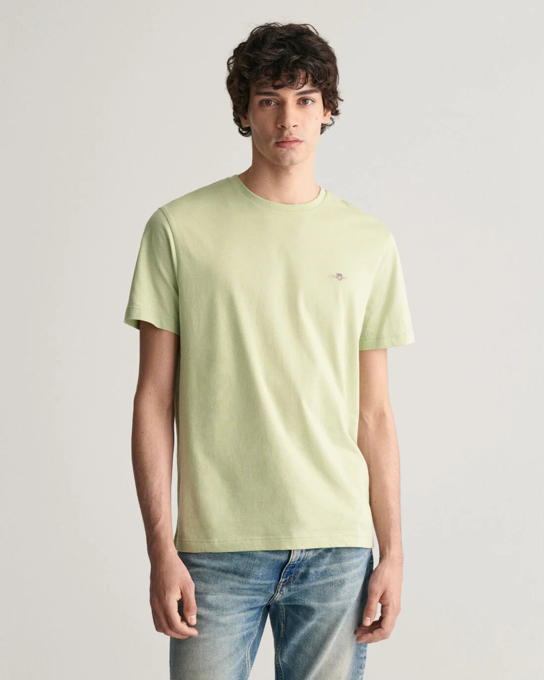 gant-miesten-t-paita-reg-sheld-ss-t-shirt-vihrea-1