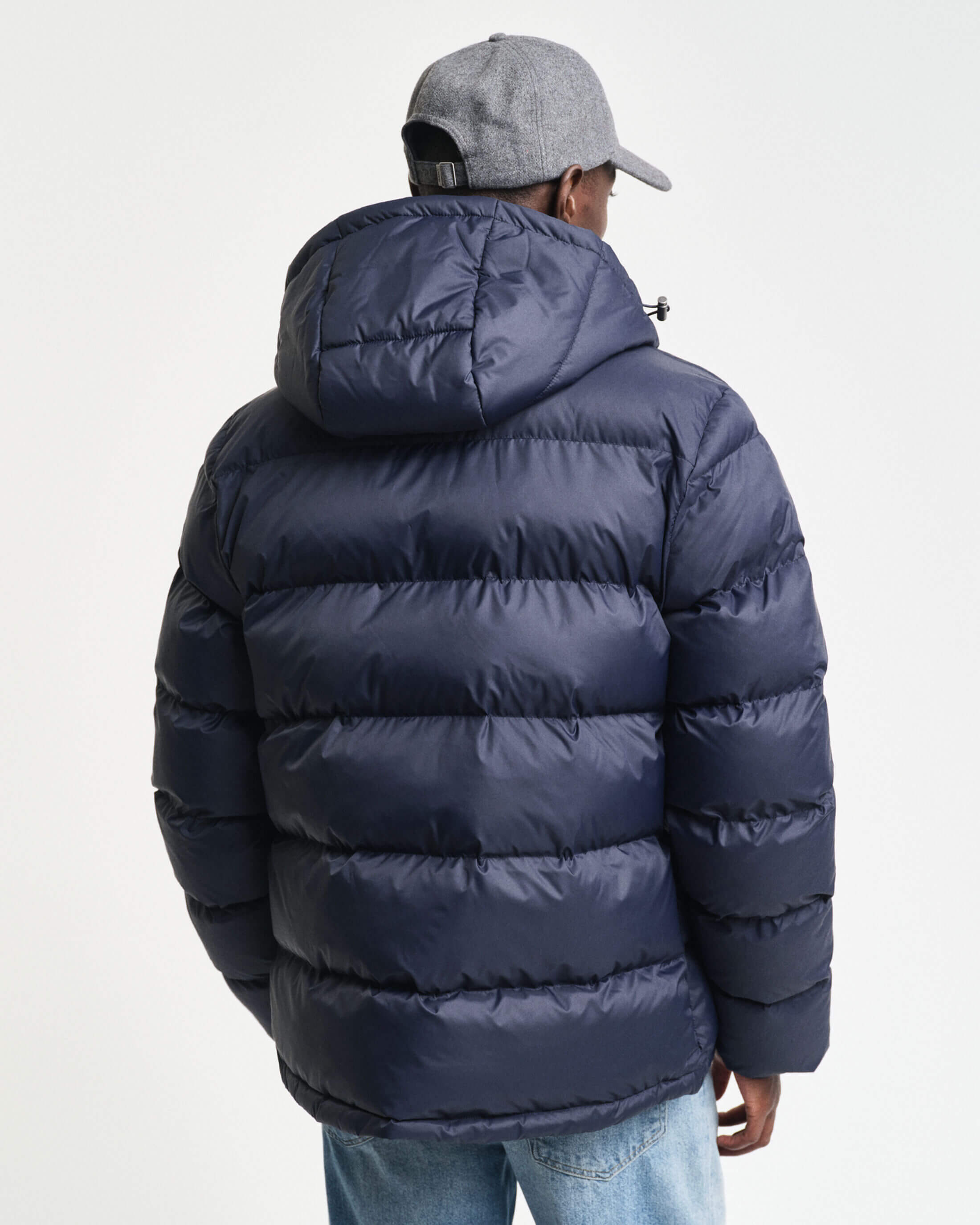gant-miesten-talvitakki-active-cloud-jacet-tummansininen-2
