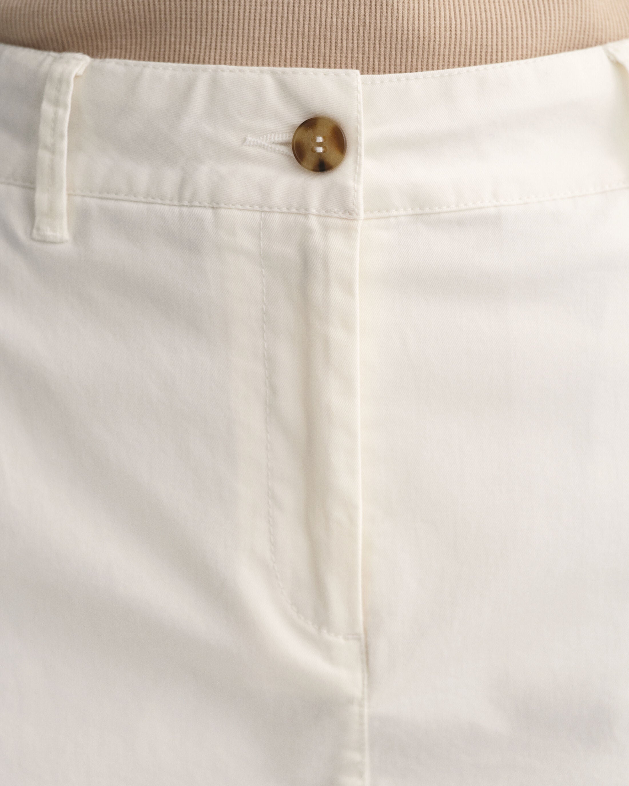 gant-naisten-hame-chino-skirt-luonnonvalkoinen-5