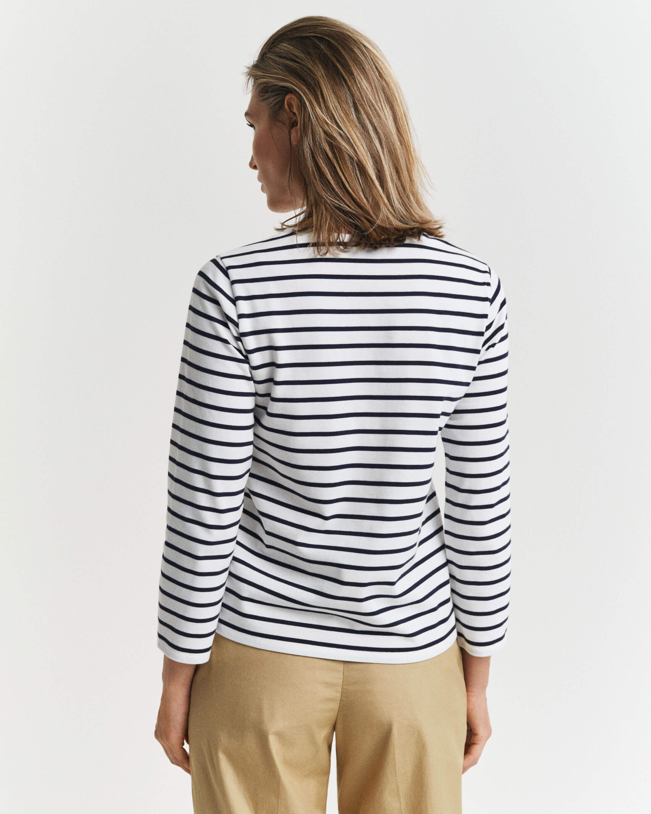 gant-naisten-paita-reg-breton-c-neck-t-shirt-raidallinen-valkoinen-2
