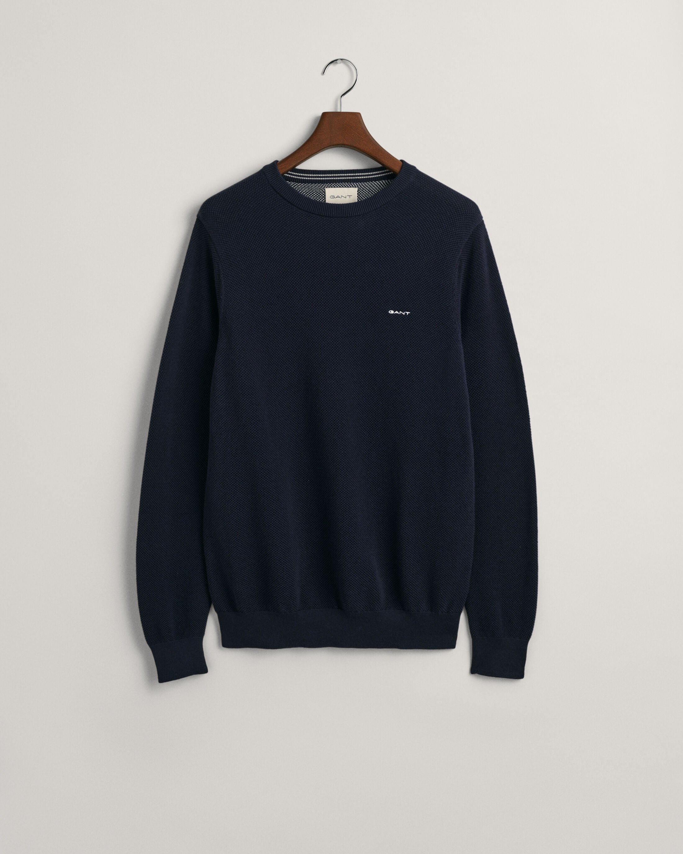 gant-neule-cotton-pique-c-neck-tummansininen-3