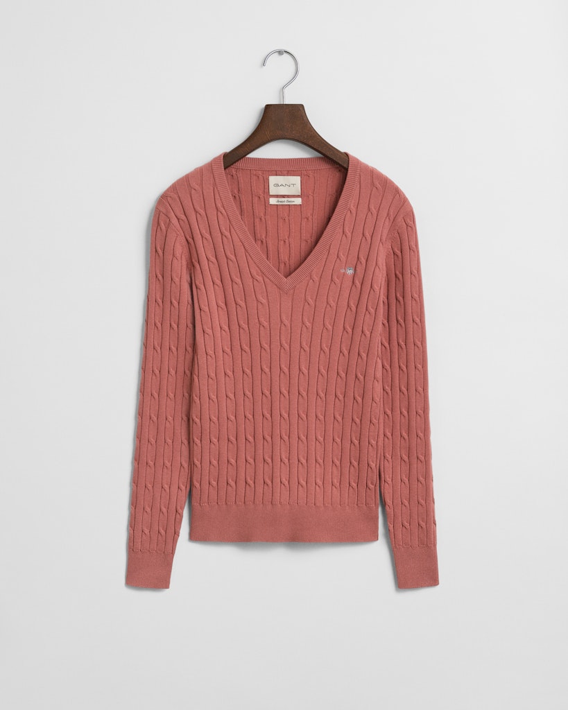 gant-neule-stretch-cotton-cable-v-neck-vaaleanpunainen-1