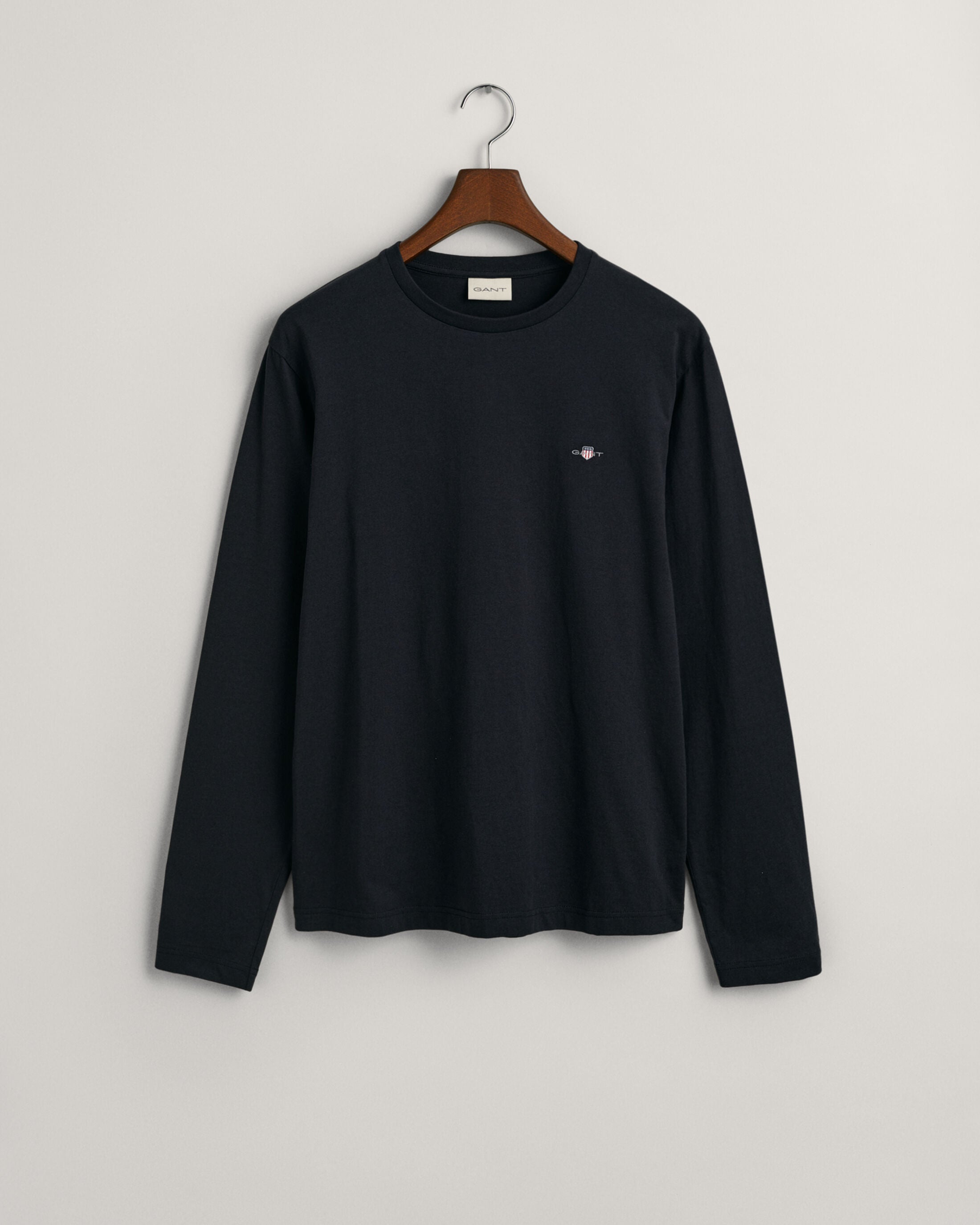 gant-t-paita-reg-t-ls-t-shirt-musta-3