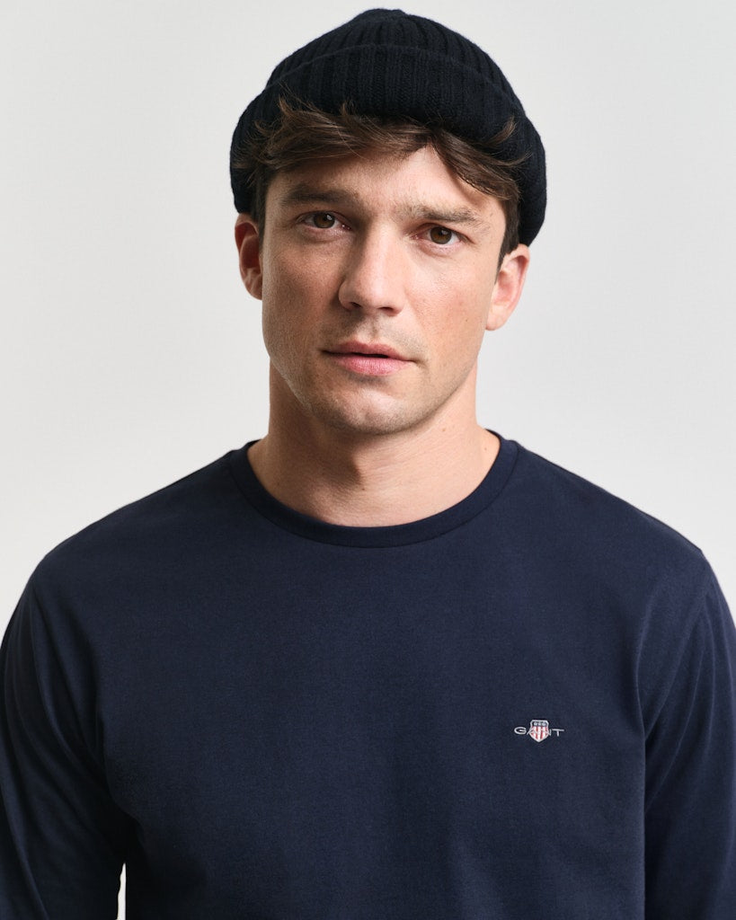 gant-t-paita-reg-t-ls-t-shirt-tummansininen-4