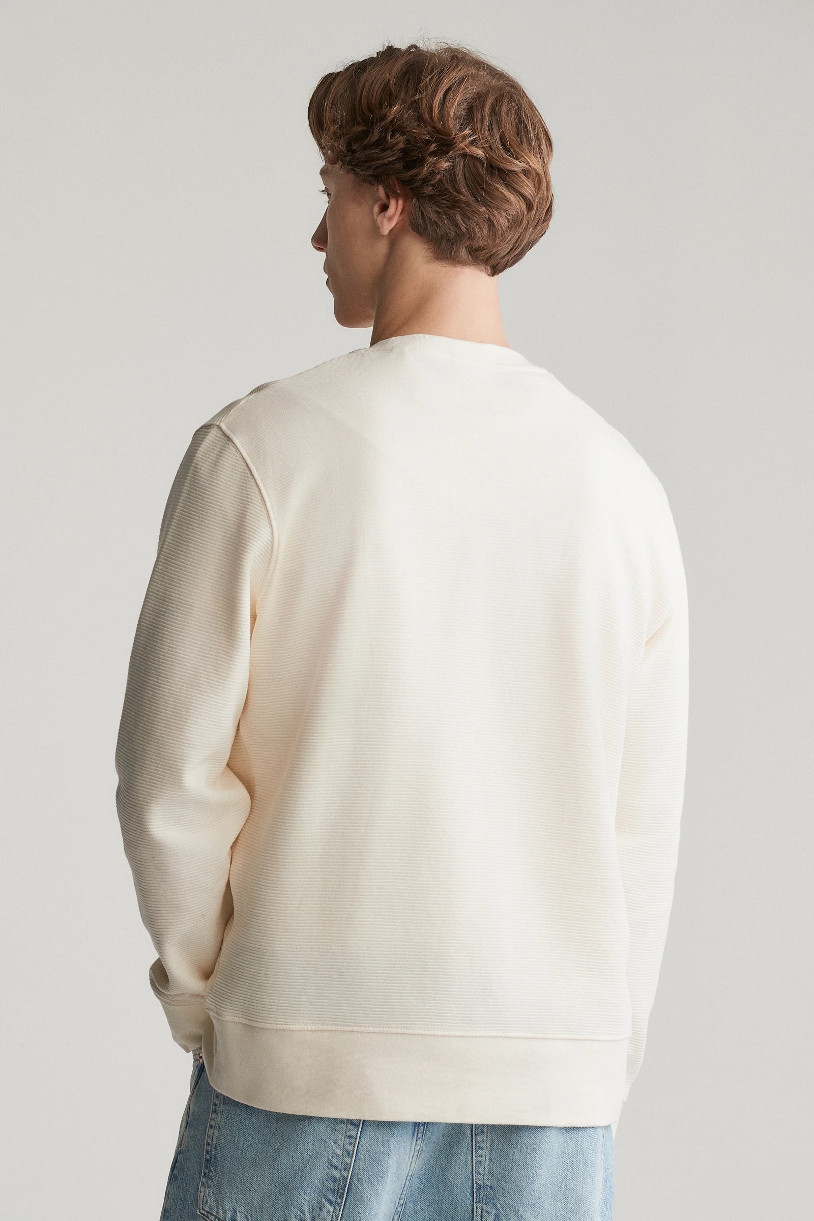 gant-texture-c-neck-sweat-miesten-neule-luonnonvalkoinen-2