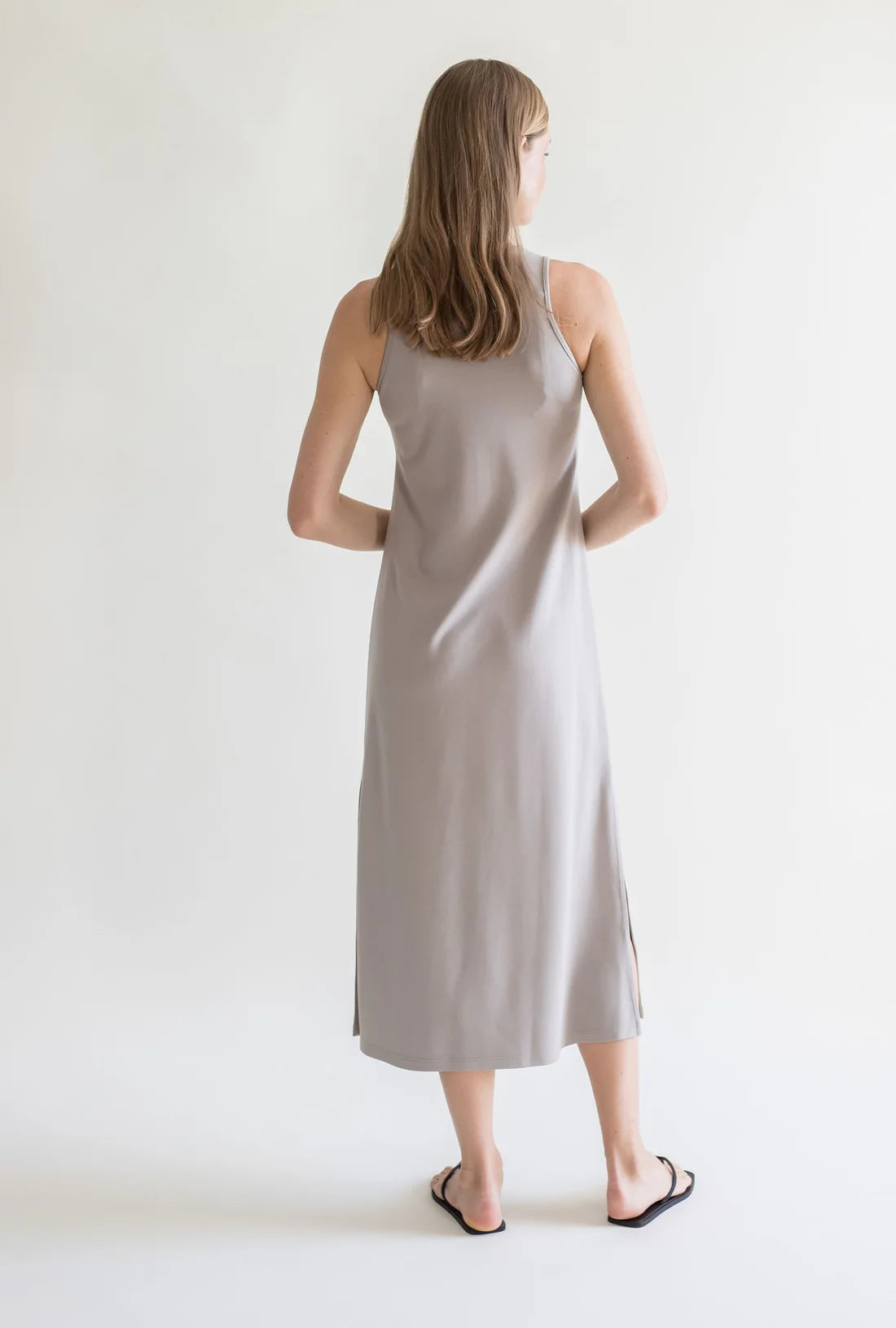 gauhar-helsinki-naisten-mekko-linda-dress-taupe-beige-3