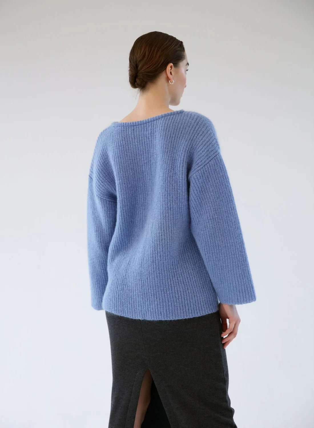 gauhar-helsinki-naisten-neule-mohair-cardigan-azure-vaaleansininen-2