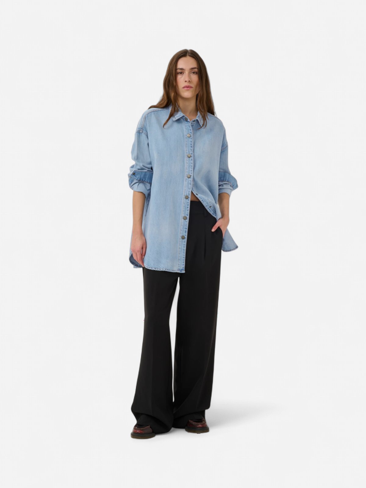 My Essential Wardrobe naisten farkkupaita HilmaMW 171 Shirt, vaaleansininen - Kekäle.fi