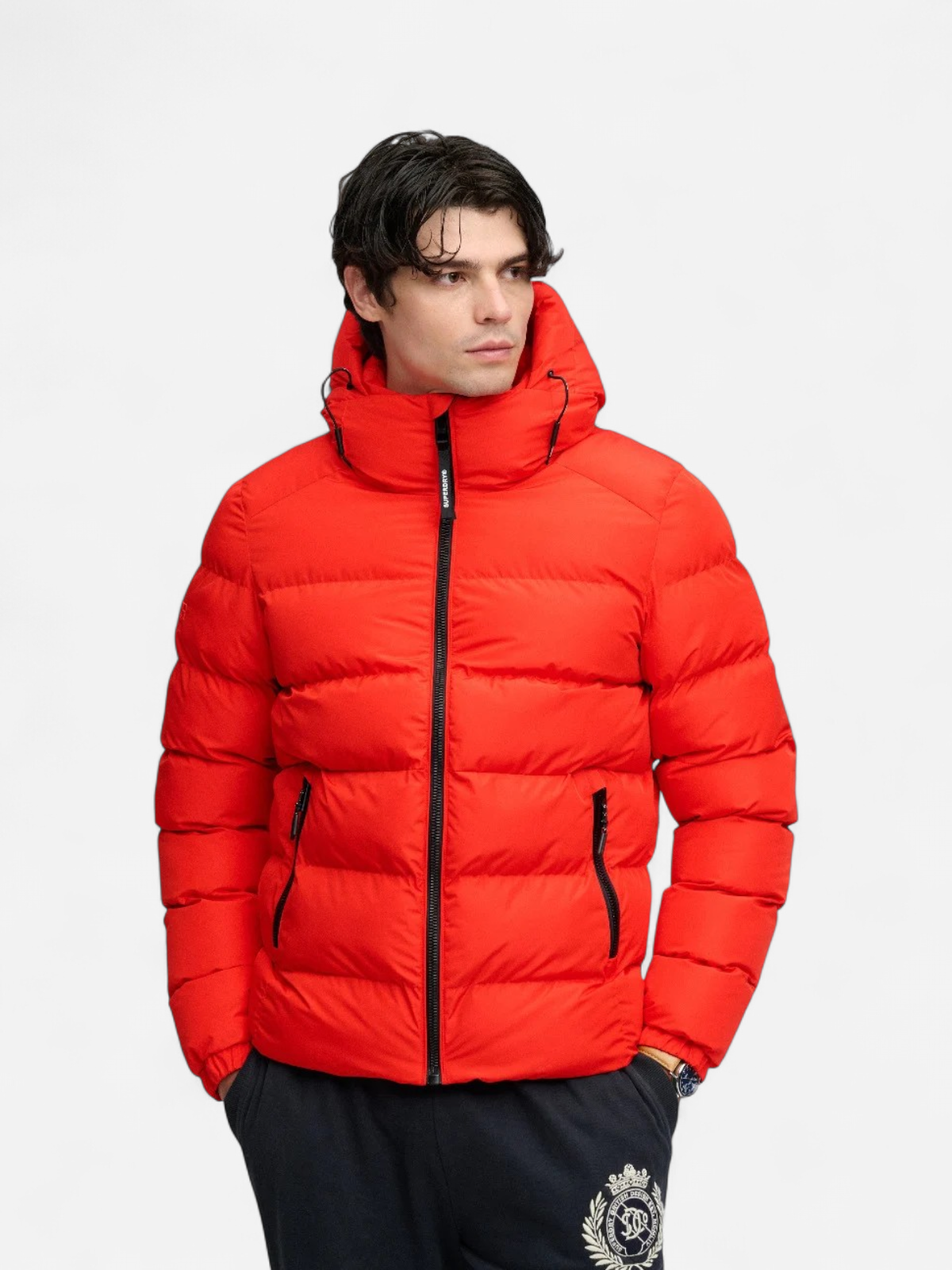 Superdry miesten toppatakki Hooded Sports Puffer Jacket, kirkkaanpunainen - Kekäle.fi