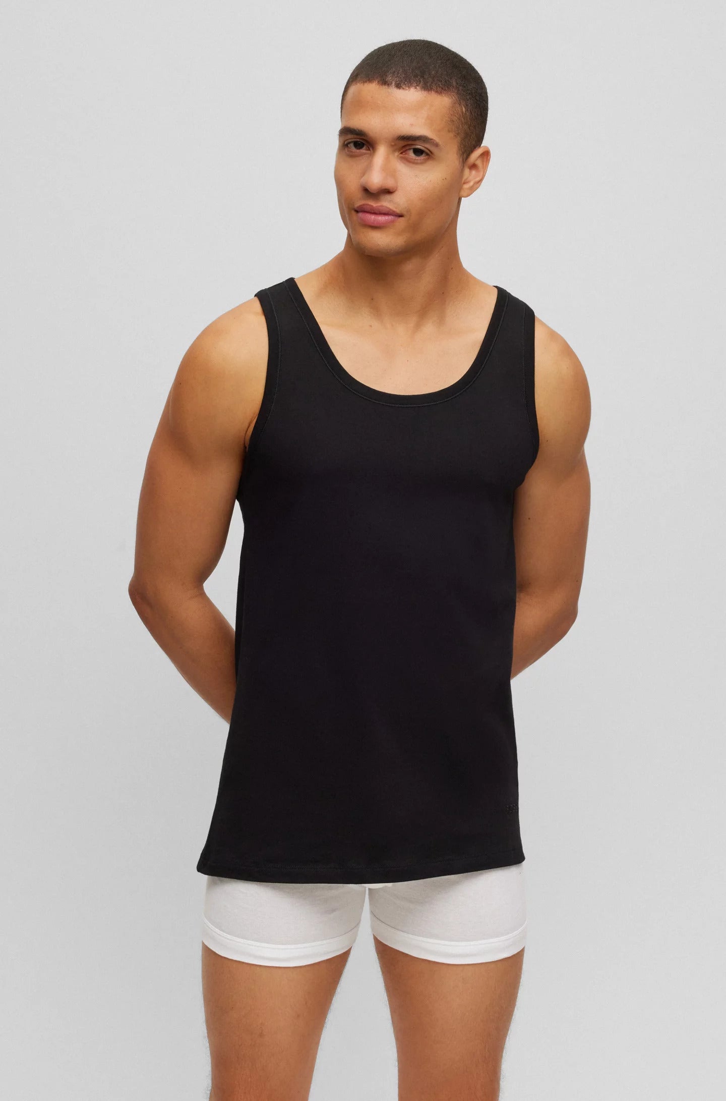 hugo-boss-aluspaita-tank-top-classic-musta-1