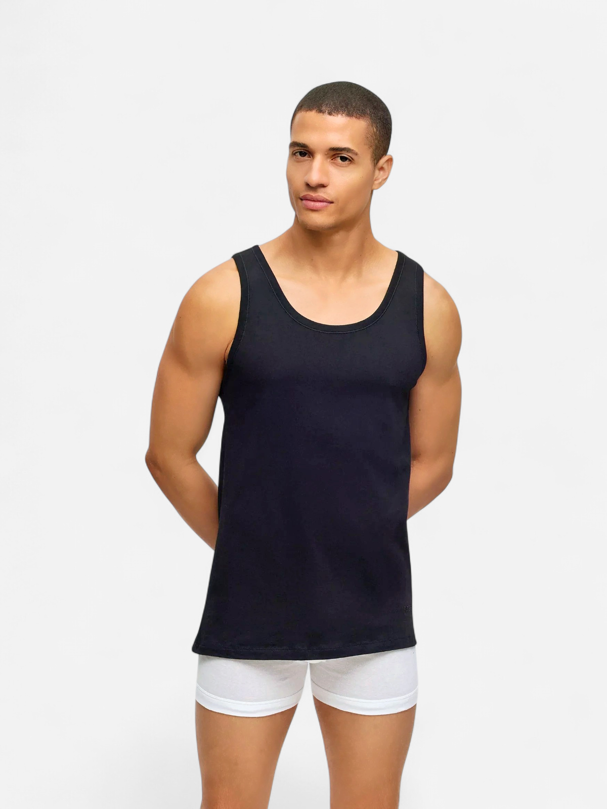 Hugo Boss miesten hihaton paita Tank Top Classic, musta - Kekäle.fi